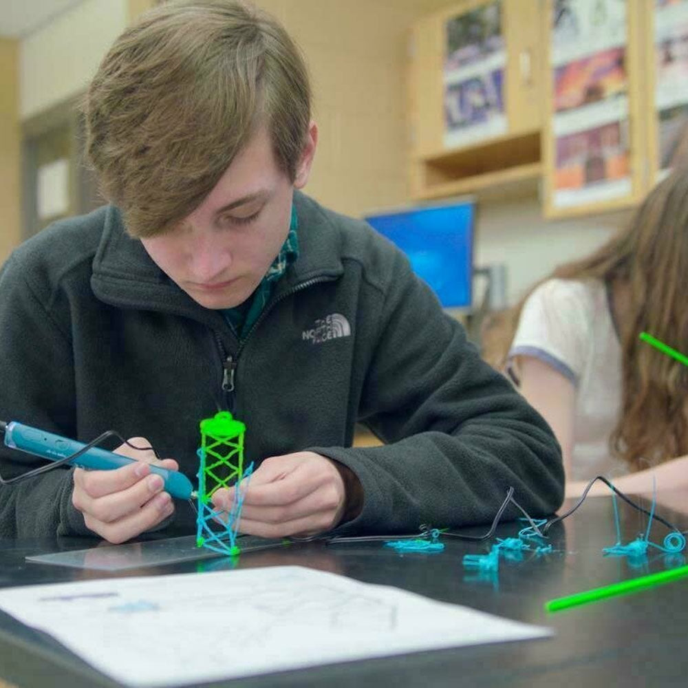Caneta 3Doodler Create+ 3D Pen