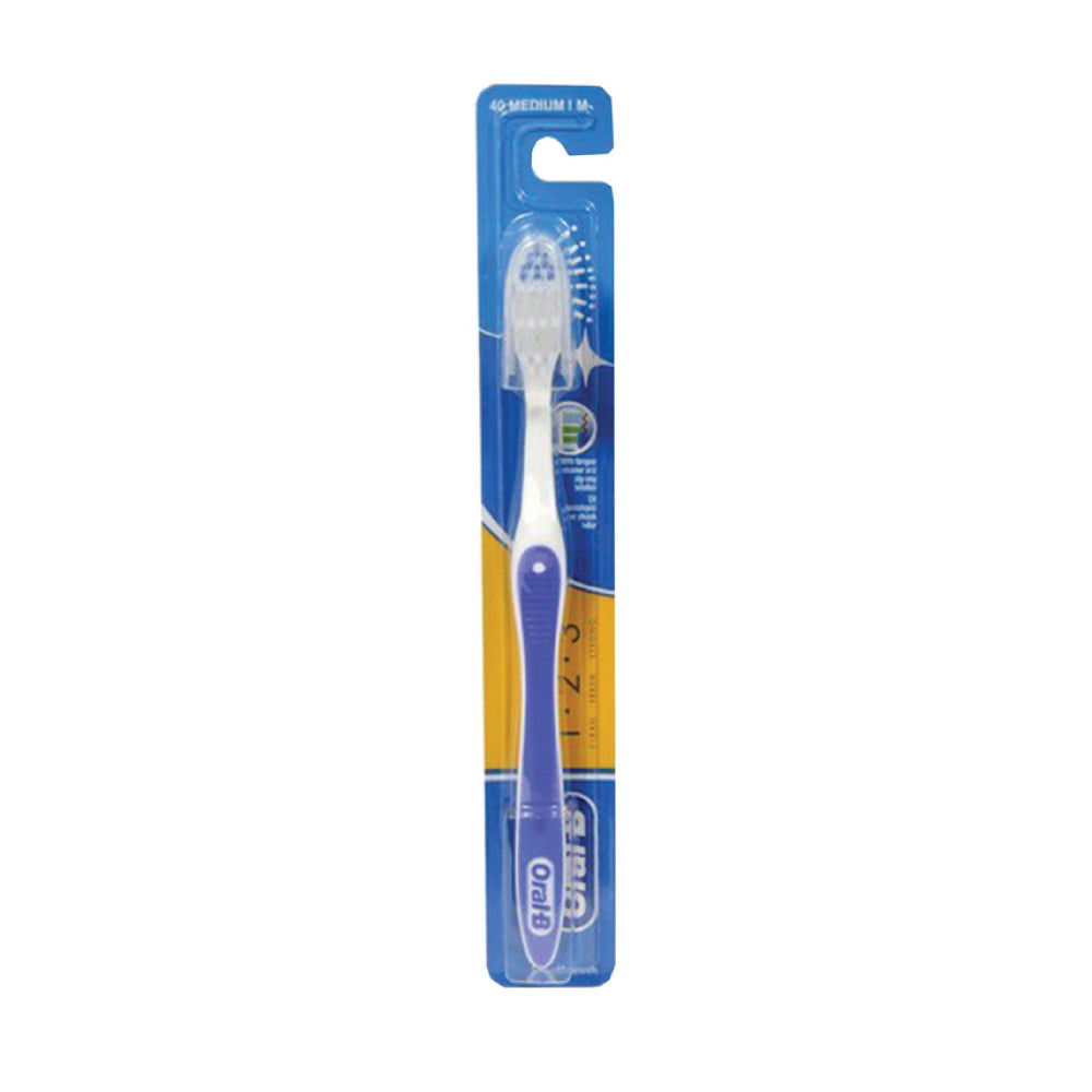 Escova de Dentes Oral-B 1.2.3 Média Cores Sortidas 1un