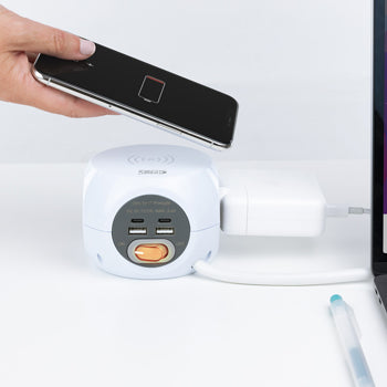 Extensão 3 Tomadas 2x USB-A + 2x USB-C Carregamento WIRELESS